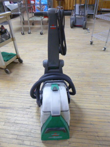 lot 92 image: Bissell Big Green Professional Floor Finishing Machine