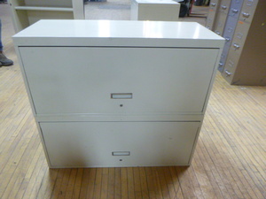 lot 99 image: 2-Drawer Lateral FileStorage Cabinet