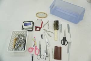 lot 14 image: personal care items