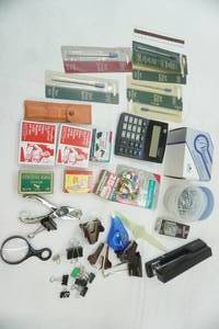 lot 23 image: Office Supply Lot
