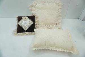lot 55 image: Vintage Wedding Pillow & Mom is Love Pillow