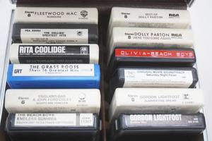 lot 56 image: Vintage 8 Tracks & Travel Case