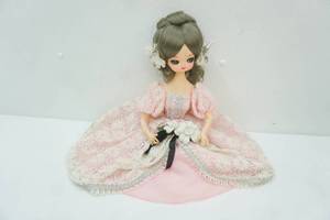 lot 65 image: Vintage Big Eyes Bradley Doll 12.5 tall (sitting)