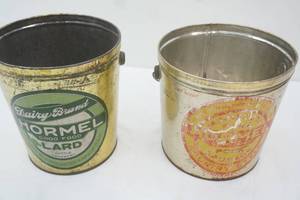 lot 71 image: Vintage Tin Buckets