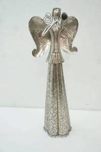 lot 144 image: Metal Angel Sculpture 17 Tall