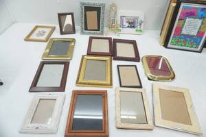 lot 161 image: Picture Frames