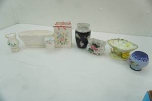 lot 173 image: Vintage Ceramics