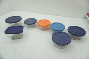 lot 209 image: 7ct Pyrex Glass Bowls & Lids