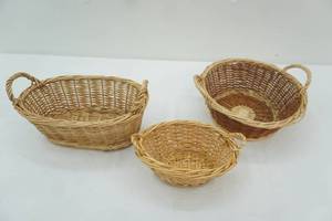 lot 214 image: 3ct cute small wicker baskets