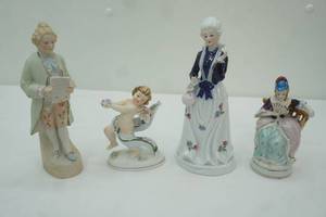lot 216 image: Vintage Porcelain Figurines
