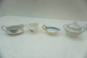 lot 275 image: Vintage China Gravy Boats, Covered Sugar Bowl, Creamer