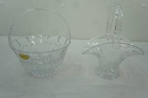 lot 278 image: 2ct Vintage Crystal Baskets