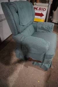 lot 308 image: Lazy Boy rocker recliner , green pattern