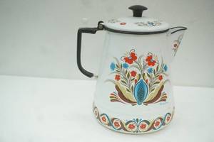 lot 376 image: Vintage Berggren Enamelware Coffee Pot. Rosemaling Floral Design