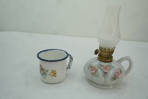 lot 408 image: Vintage Mini Porcelain Oil Lamp, Vintage enamelware coffee cup