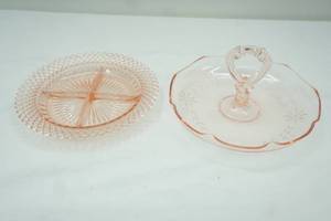 lot 441 image: 1930s Pink Depression Glass Pieces