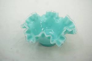 lot 471 image: Vintage Fenton Silver Crest Bowl in Turquoise Blue