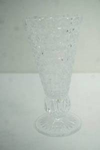 lot 478 image: Vintage Princess House Crystal Glass Footed Vase 8 tall by 4 diameter