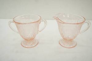 lot 493 image: 1930s Pink Depression Glass Creamer and Sugar. Hazel Atlas Royal Lace Pattern