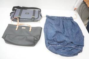 lot 530 image: London Fog Business Bag, Nautica Black Purse, Denim Drawstring Tote Bag