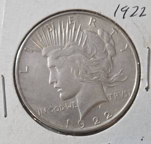 lot 22 image: 1922 Silver Peace Dollar