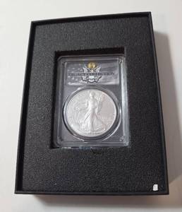 lot 70 image: 2023W Silver American Eagle Legacy Collection in Slab in Box
