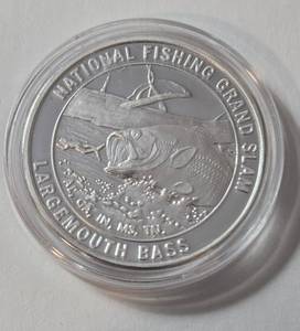 lot 79 image: 1 Oz Silver Large Mouth Bass - National Fishing Grand Slam - Round