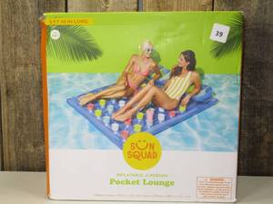 lot 39 image: Sun Squad Pocket Lounge Water Float, 2 Person Capacity Age 14