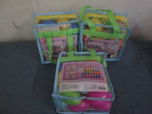 lot 138 image: 3 Spritz Egg hunt kits,...