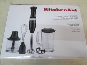 lot 7 image: Kitchen Aid corded hand blender wit...