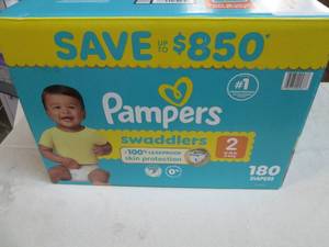 lot 35 image: 180 Pampers size 2 diapers...