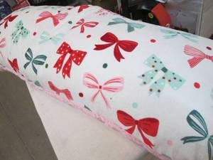 lot 37 image: Body pillow...