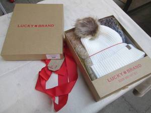 lot 55 image: Lucky brand scarf and hat set...