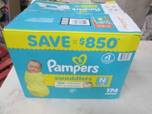 lot 92 image: Pampers swaddlers N #1 diapers 174 ...