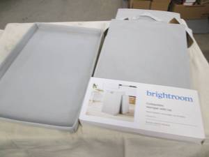 lot 169 image: 3 Latching storage totesColapsible ...