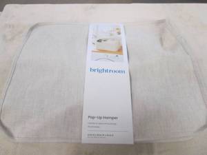 lot 174 image: Popup hamper...