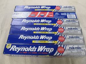 lot 188 image: 6 Rolls of Reynolds aluminum foil...