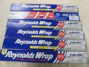 lot 189 image: 6 Rolls of Reynolds aluminum foil...