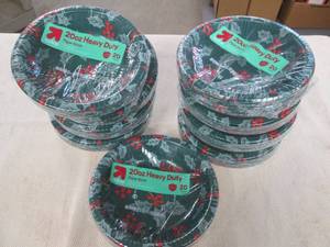 lot 193 image: 9 20 Count heavy duty bowls...