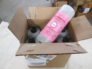 lot 198 image: 8 18 Count Dixie ultra plates...