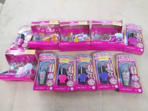 lot 224 image: Barbie lot...