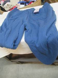 lot 248 image: Eddie Bauer XXL sweatpants...
