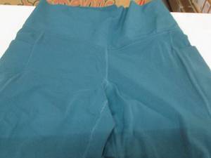 lot 283 image: M Sweat pants...