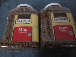 lot 293 image: 2 One pound Snyders mini pretzels ...