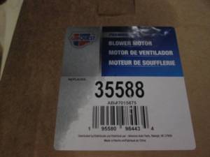lot 321 image: Car quest blower motor...
