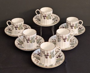 lot 67 image: LR - Royal Worcester Lavinia Demitasse Cup & Saucer Set - Service for 6