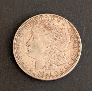 lot 119 image: K - Morgan Silver Dollar 1921-D Denver Mint - One Dollar