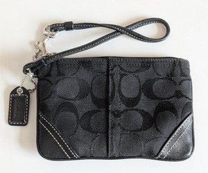 lot 173 image: B2 - Coach Signature Canvas Wallet 6x4 - Black Leather Trim