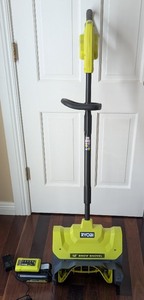 lot 247 image: Ryobi 40V 12 in Snow Shovel Kit w 4Ah Battery & Charger