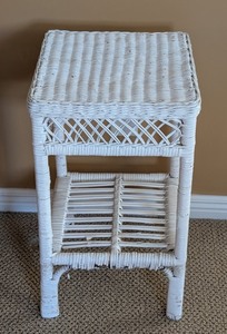 lot 259 image: Vintage White Wicker Side Table